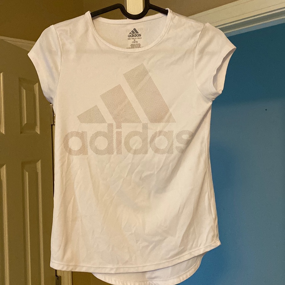 Girls Adidas T shirt size 10/12